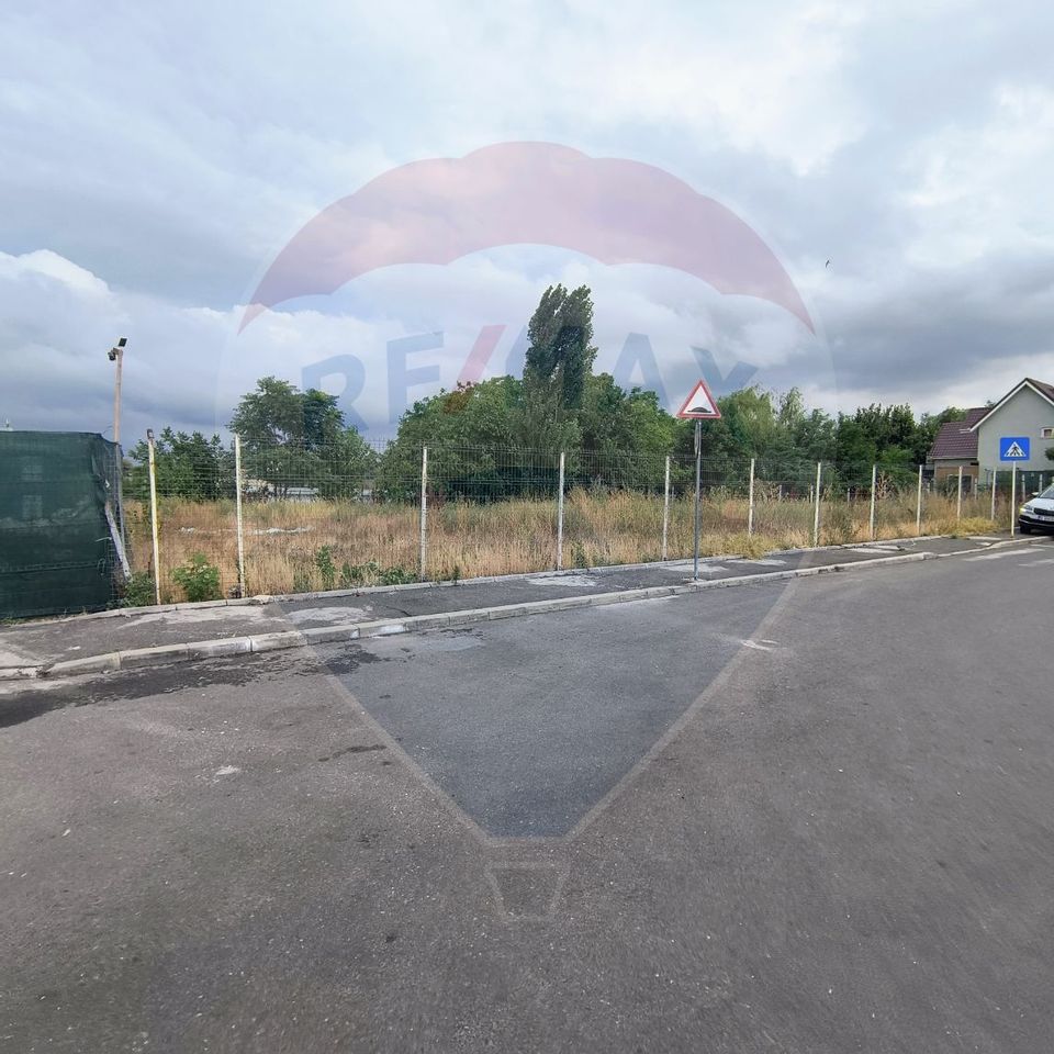 Teren cu deschidere lacul Colentina zona Doamna Ghica Fundeni