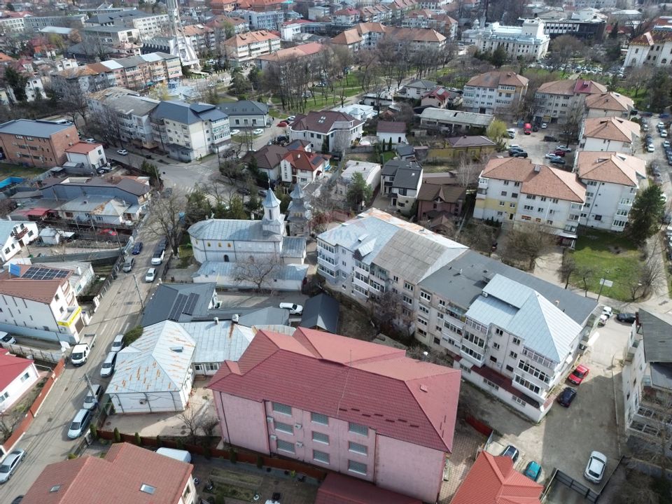 Spațiu comercial 1200mp zona Teatru