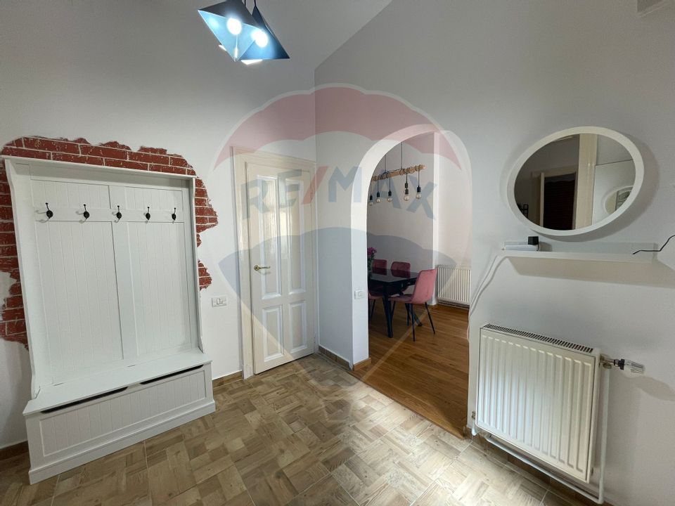 Apartament cu 2 camere de închiriat,  zona ultracentrală, Oradea