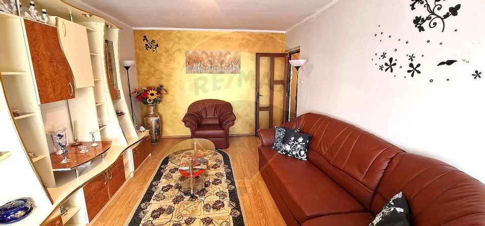 2 room Apartment for rent, Milcov area