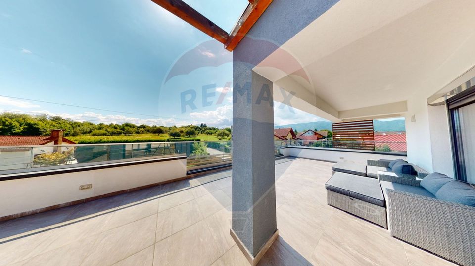 140sq.m Special Property for sale, Central area