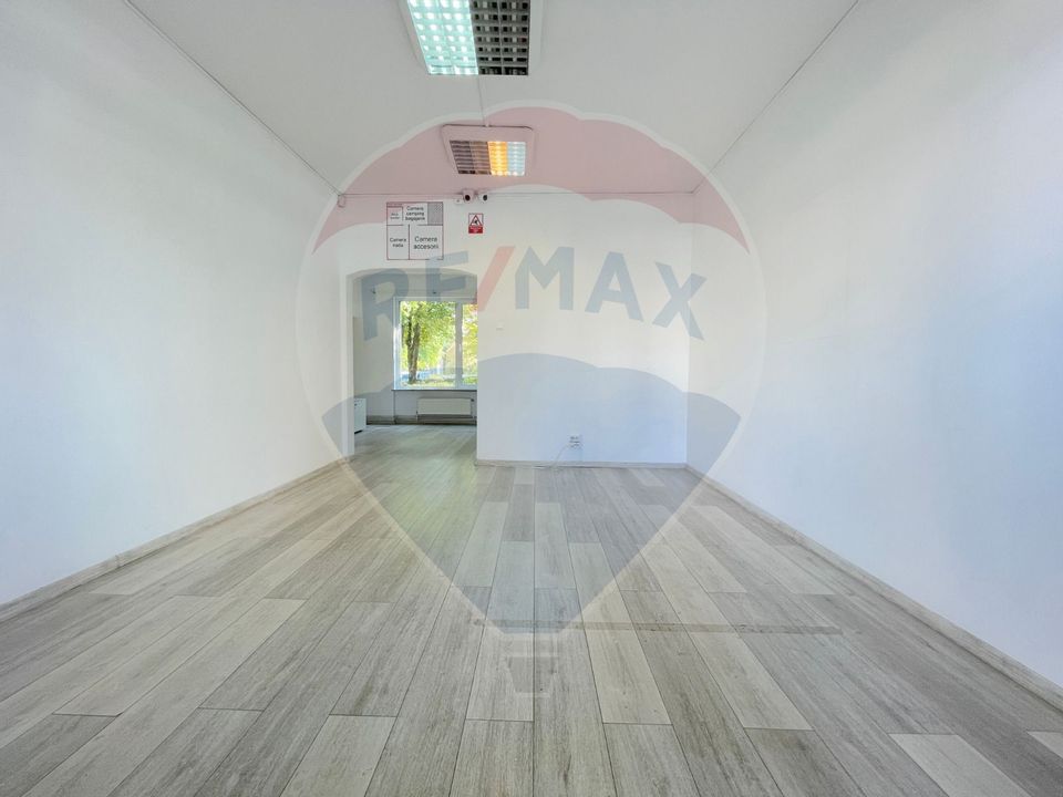47sq.m Office Space for rent, 13 Decembrie area