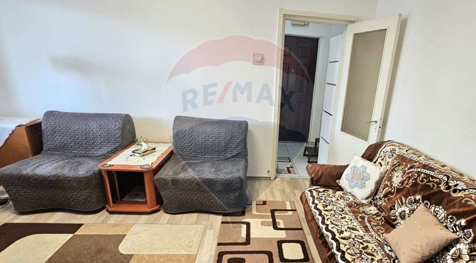 2 room Apartment for sale, Milcov area