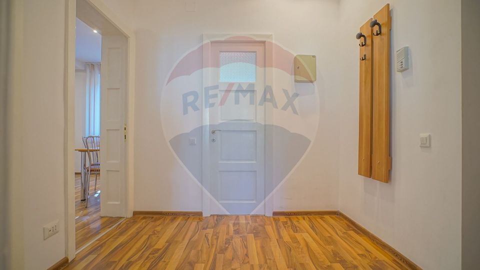 REZERVAT! Apartament 2 camere decomandat, spațios, Centrul Civic