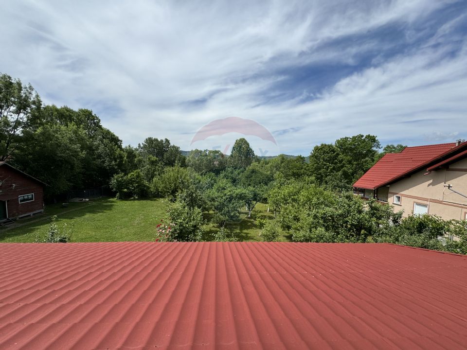 Casă / Vilă elegantă de vânzare în Cornu/Valea Prahovei