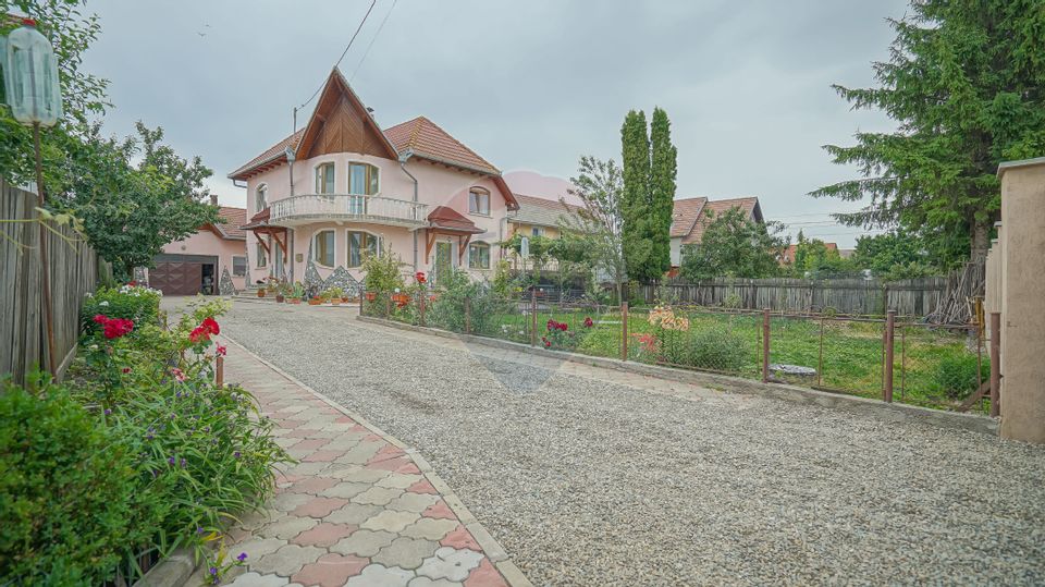 5 room House / Villa for sale, Stupini area