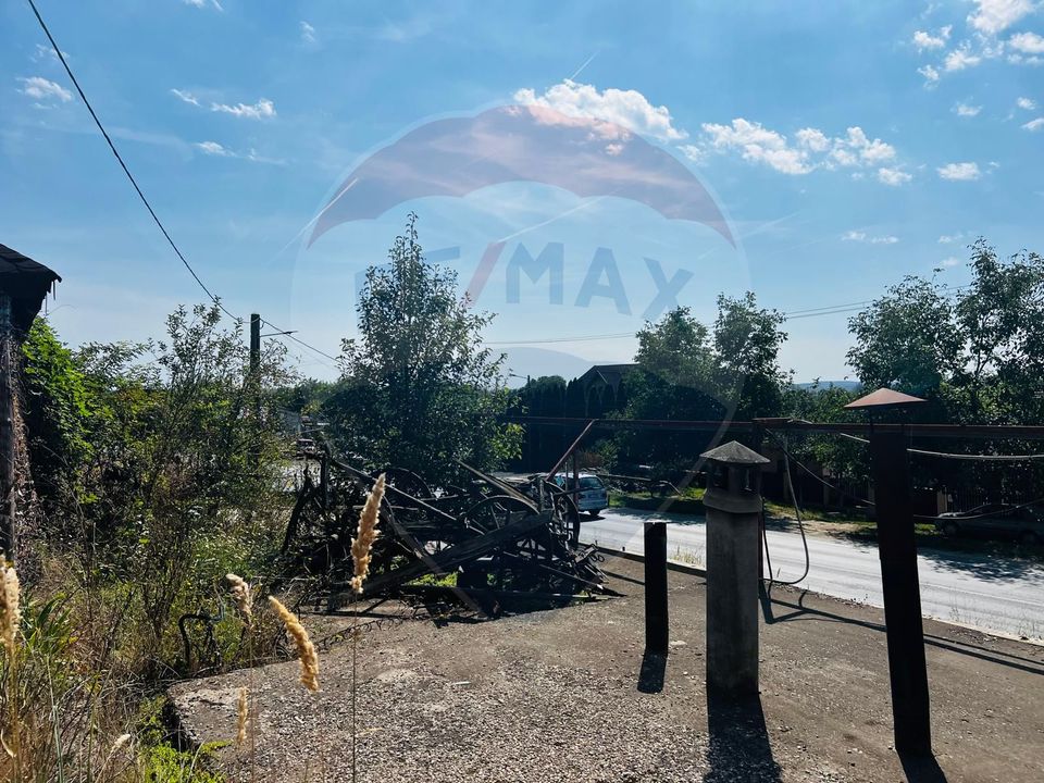 8 room House / Villa for sale