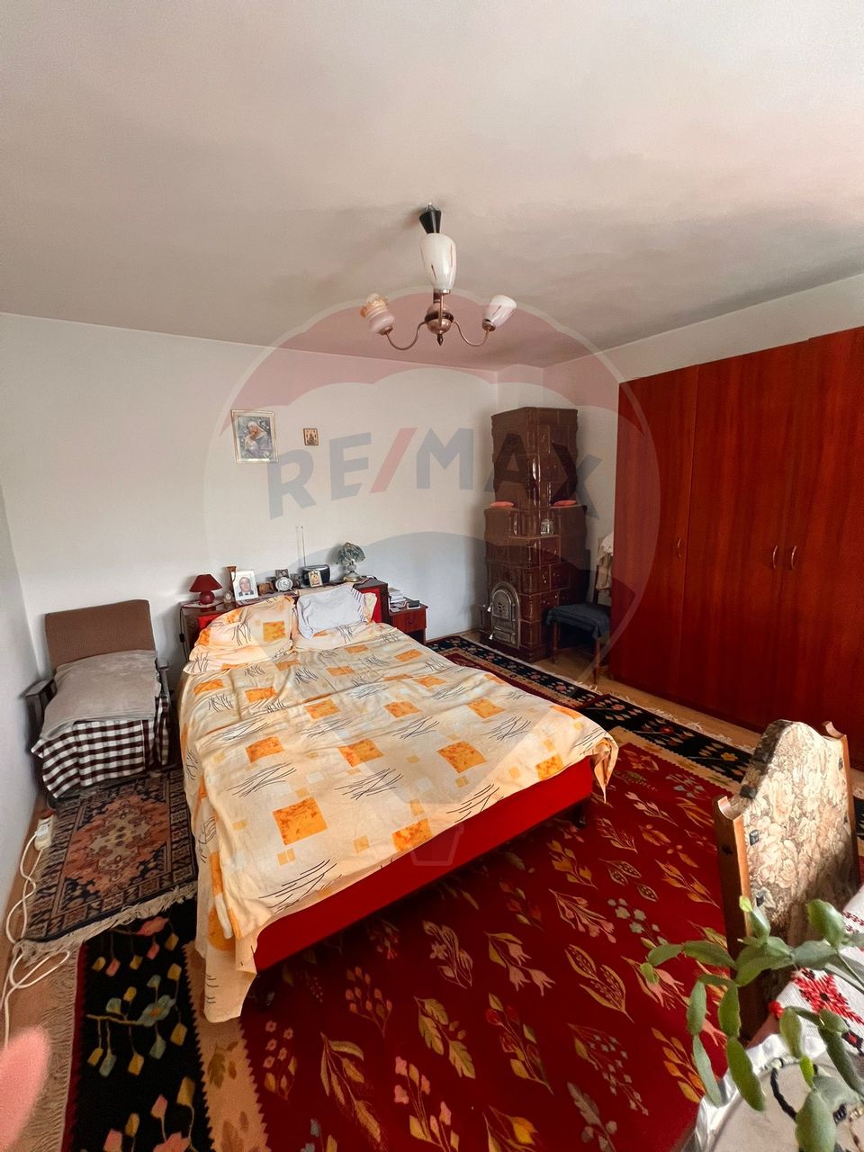 Casă / Vilă cu 11 camere de vânzare