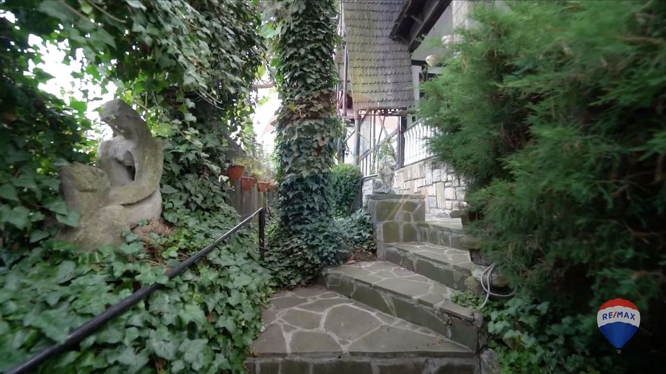 Casă cu poveste în Zamora, Bușteni