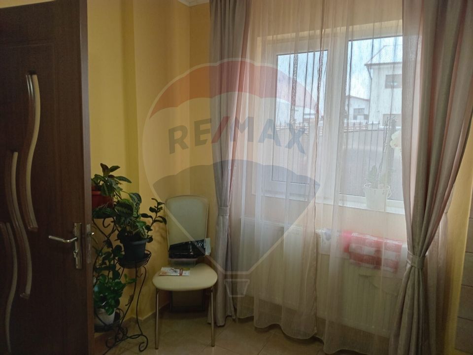 4 room House / Villa for sale