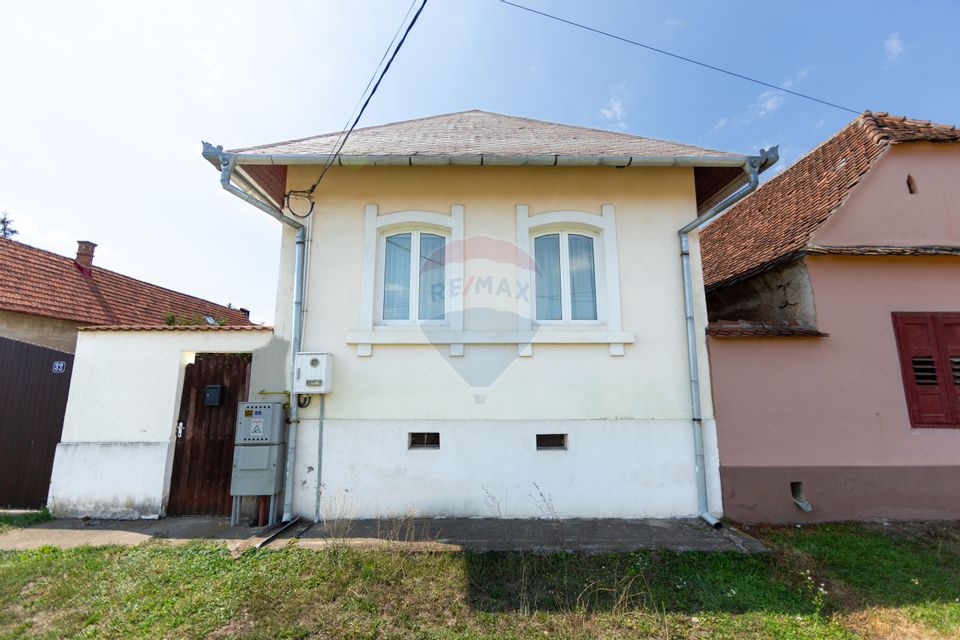 Casa individuala de vanzare si teren 2797 mp Bod, Tudor Vladimirescu