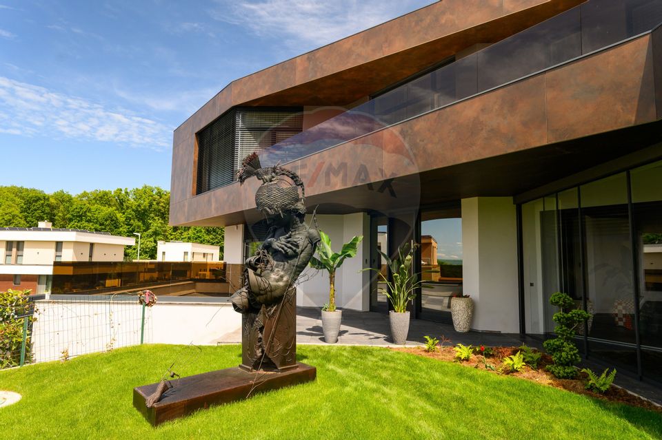 7 room House / Villa for sale, Faget area