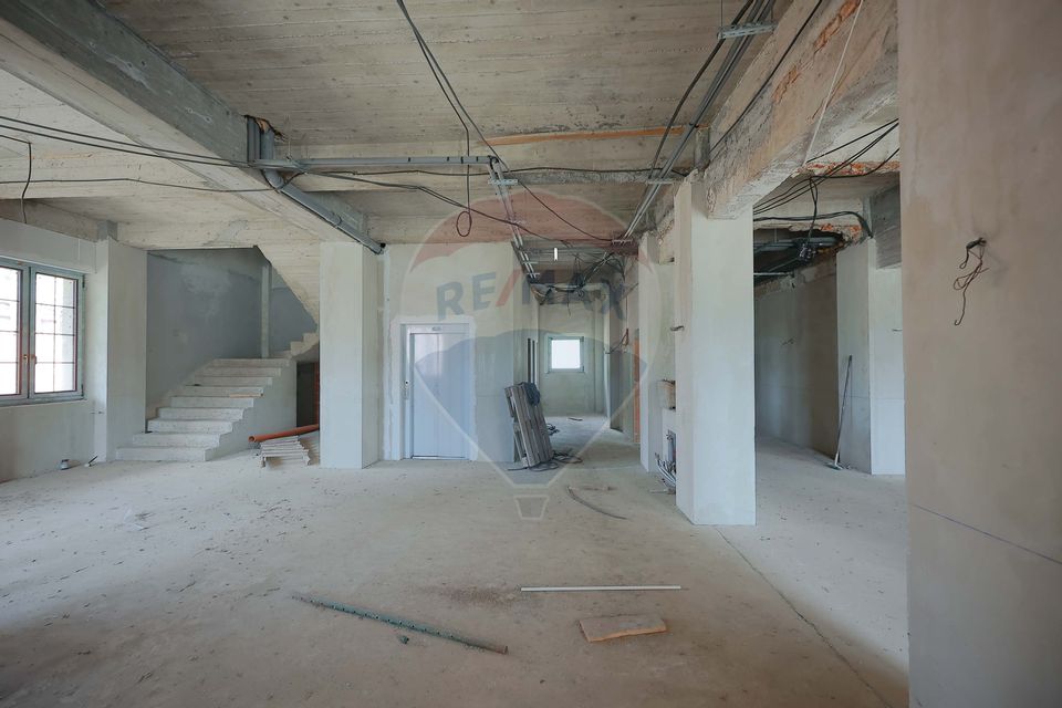 40 room Hotel / Pension for sale