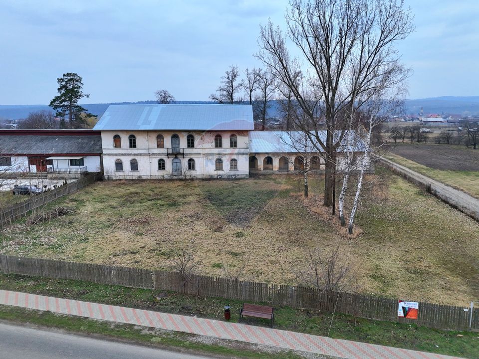 1,213sq.m Proprietate specială for sale