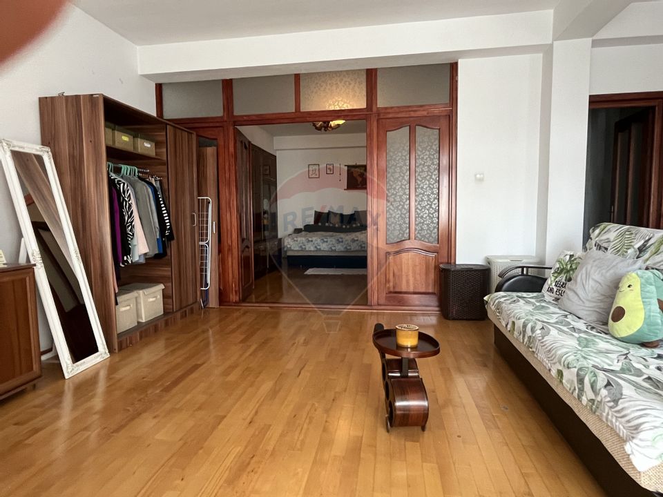 Apartament de inchiriat, zona Garii