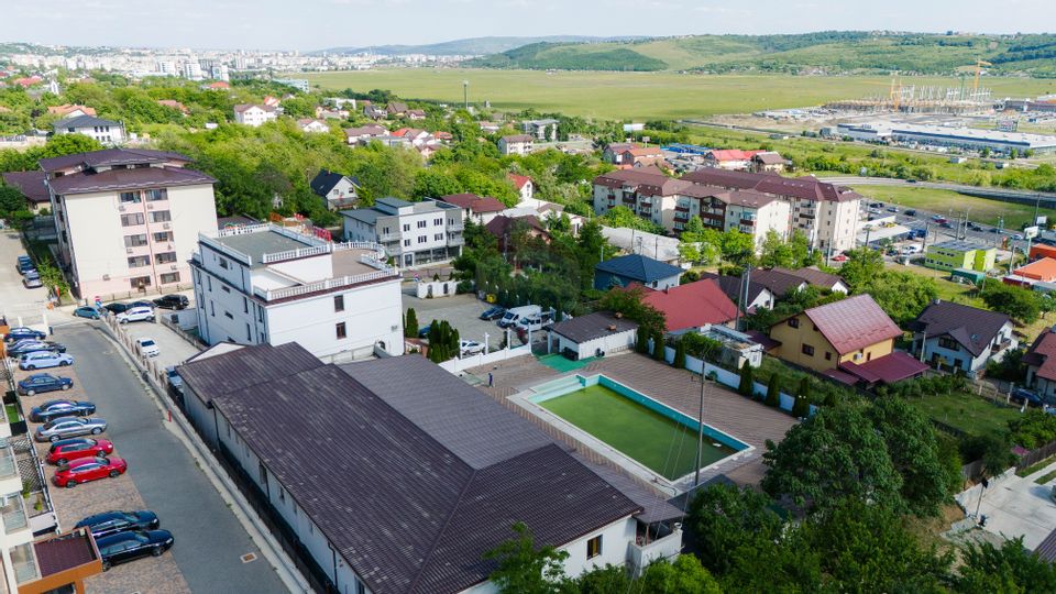 Hotel / Pensiune cu 22 camere, piscina si terasa