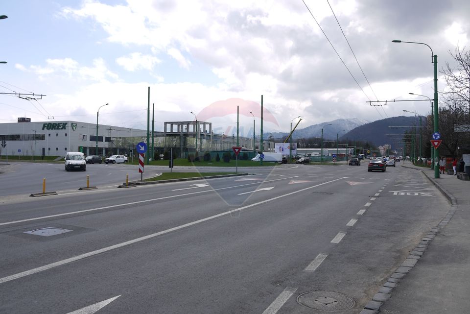 Teren cu proiect autorizat constructie, apart-hotel,  Brasov