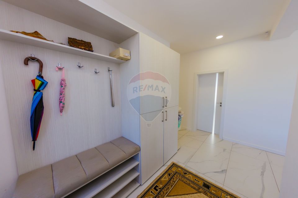 4 room House / Villa for sale