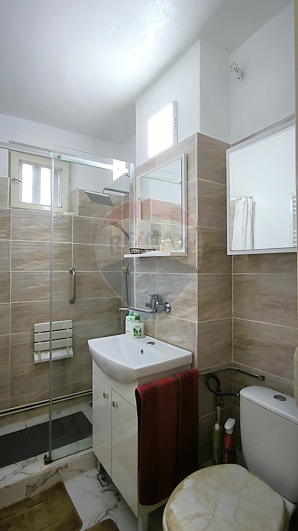 Apartament spațios 4 camere – Parter – Strada Turda, Gura Câmpului