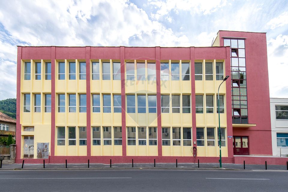 Spatiu comercial de inchiriat, destinatii multiple AFI Brasov!