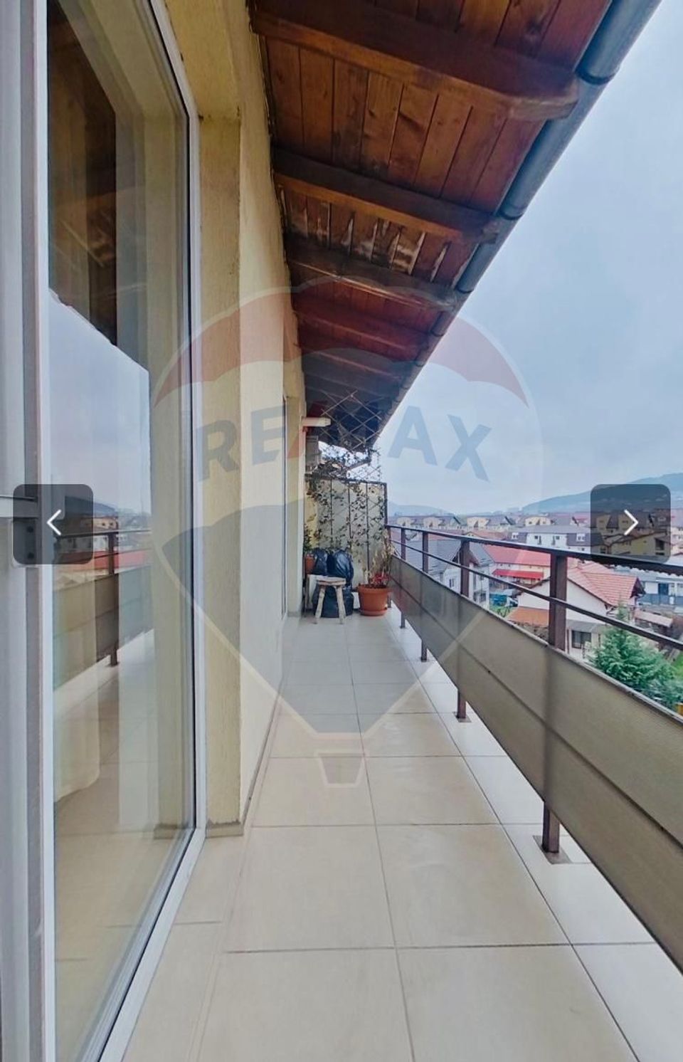 Apartament cu 2 camere de închiriat