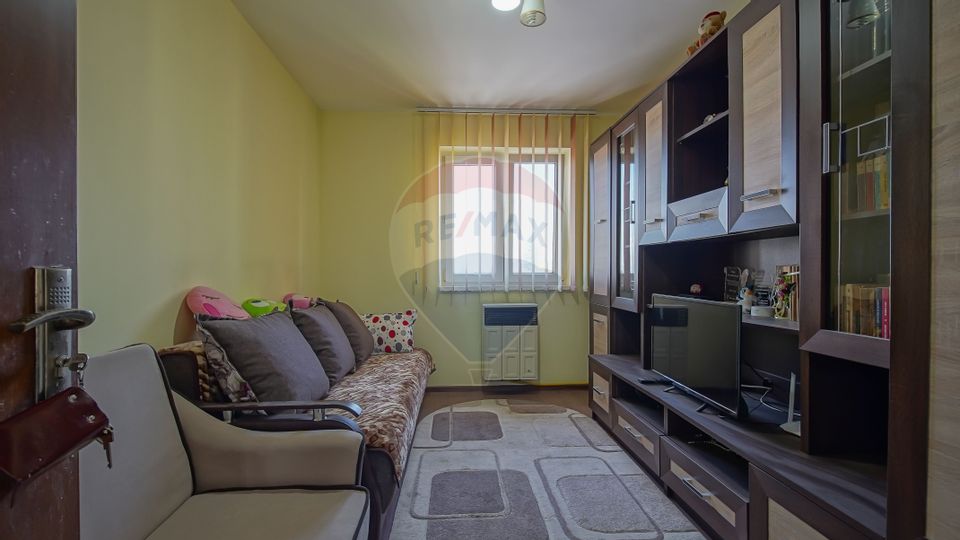 COMISION 0%! Camera de 10 mp | Etaj Intermediar | Toate Utilitatile