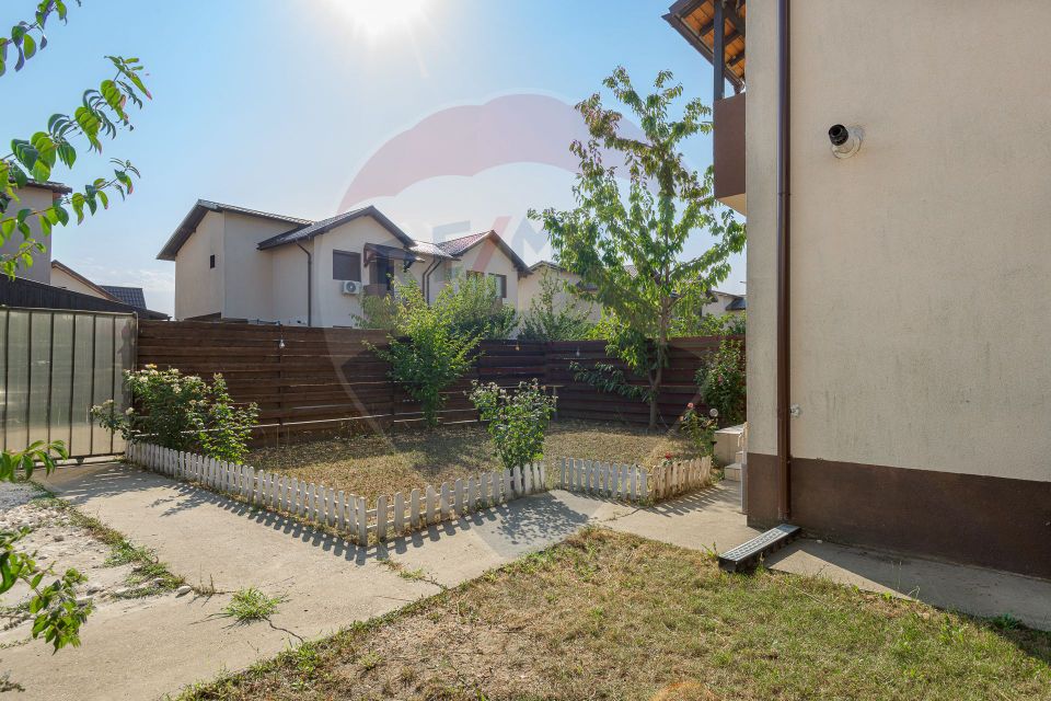 Casa de Vânzare în Domnești - 4 Camere, Complet Mobilată și Utilată