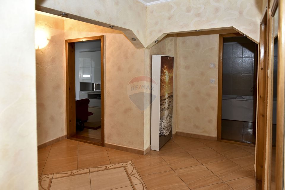 REZERVAT Apartament cu 4 camere, Cartierul Magurii - Codlea.