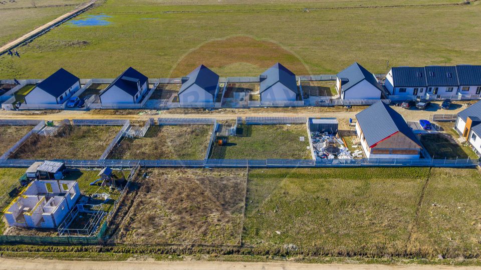 Teren intravilan de vânzare, în cartier rezidențial – Codlea