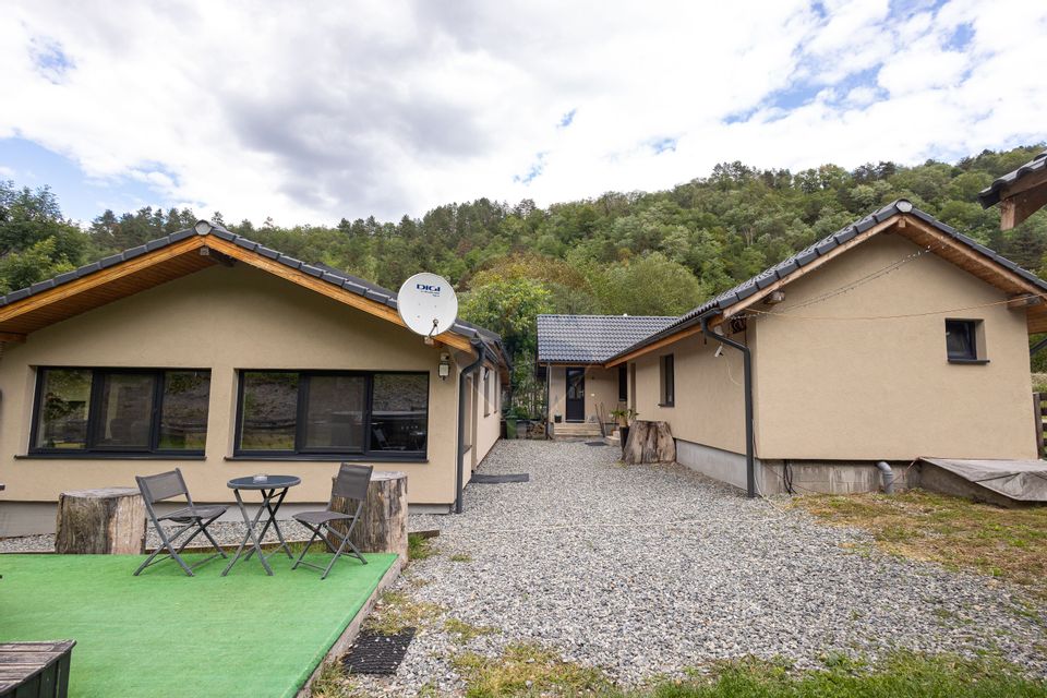 Casă de vacanță de vânzare – afacere la cheie