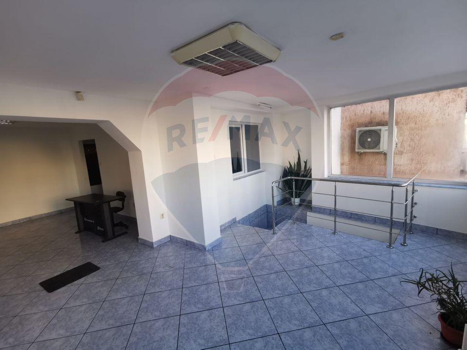 Spațiu comercial de 75mp de închiriat pe Bulevardul București