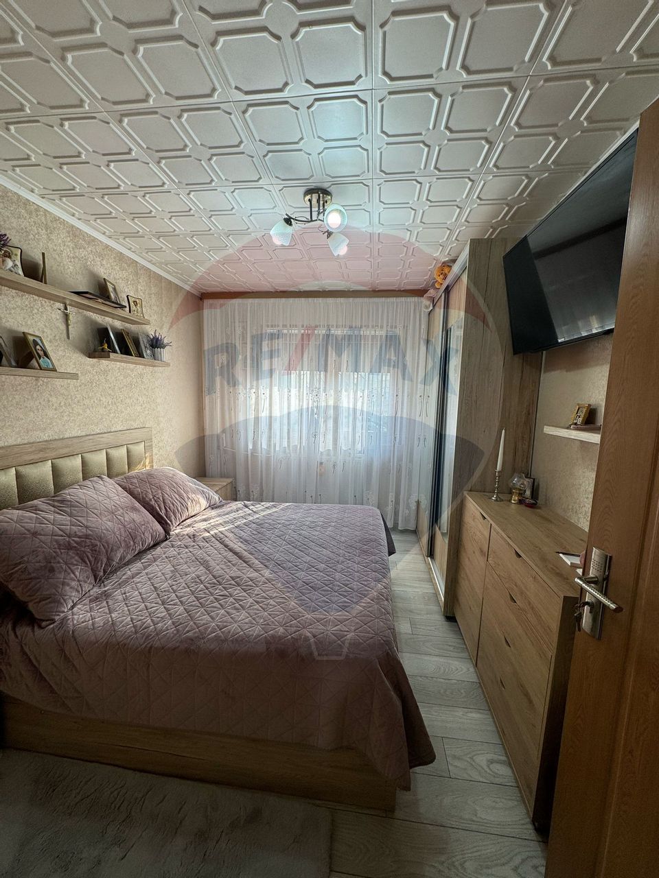 Apartament etaj 1 în zona Sud, complet mobilat si utilat
