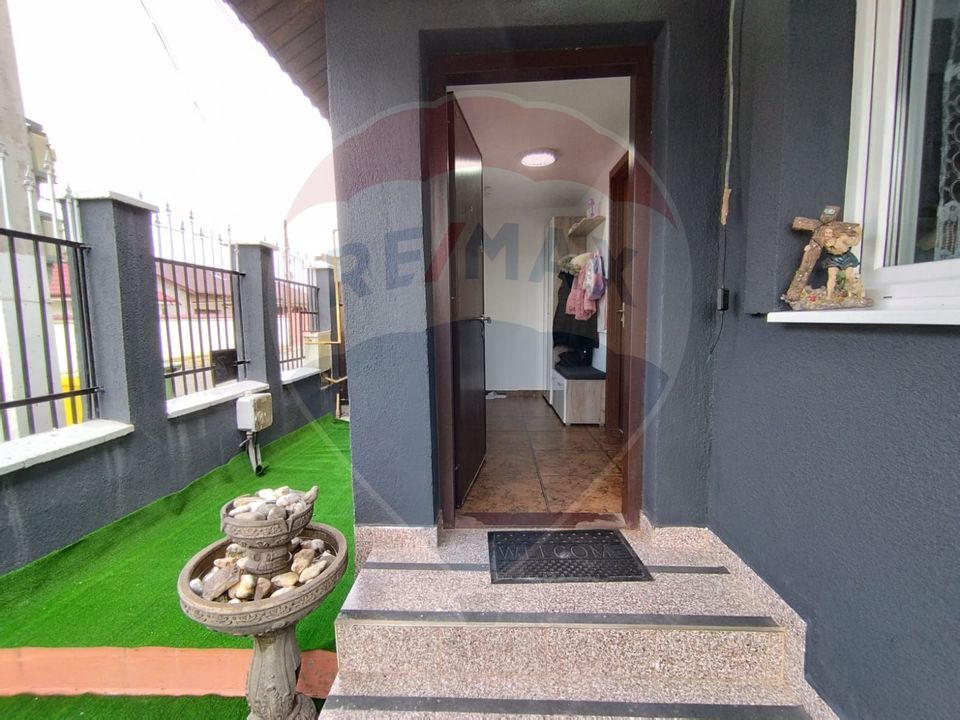 3 room House / Villa for sale, Serbanesti area