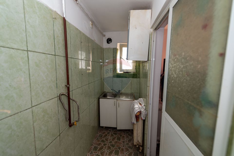 Casa individuala 4 camere, 265mp teren, Progresul , Sector 4