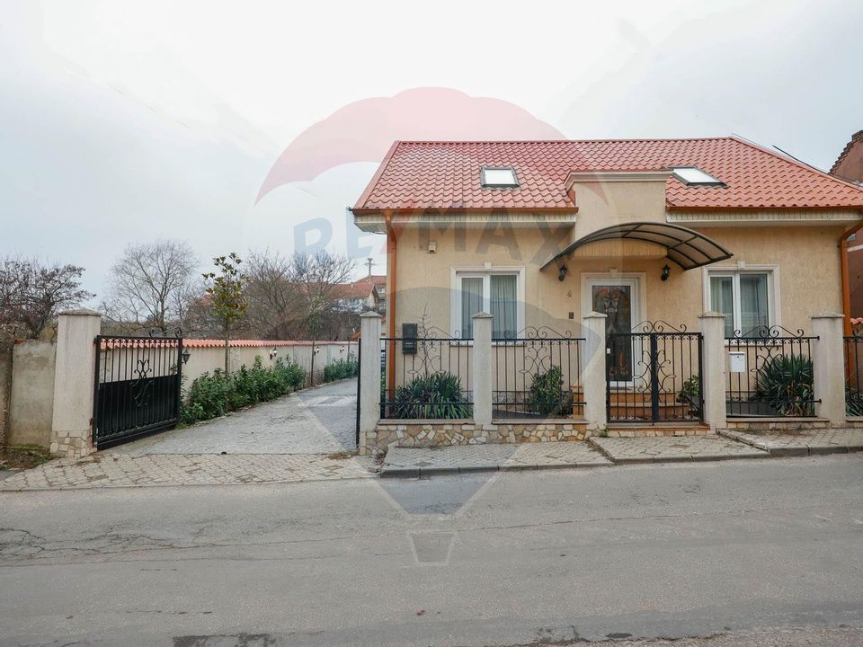 6 room House / Villa for sale, Central area