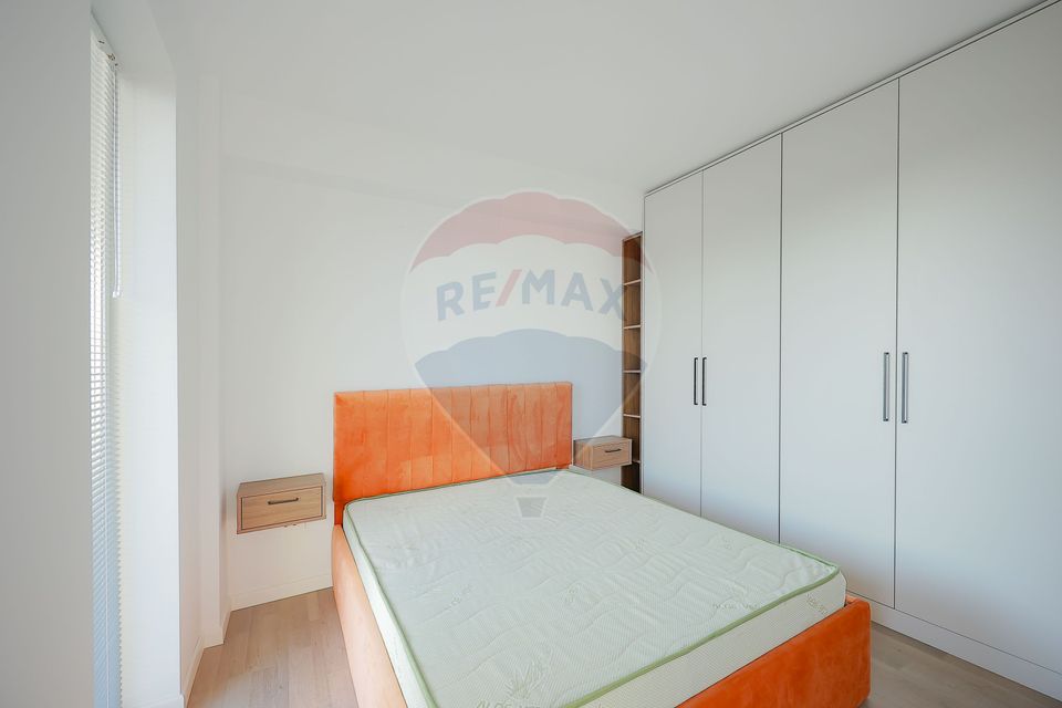 Apartament de închiriat cu 2 camere și parcare, ultracentral, Oradea