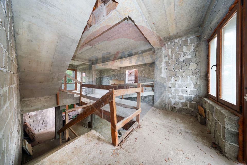 CASA LA ROSU | TOMIS 21 | 325MP | 346MP CURTE | 470 TEREN |ACCES AUTO