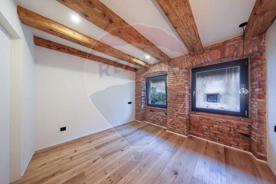 3 room Apartment for sale, Centrul Istoric area