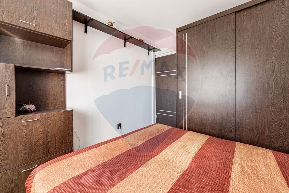Apartament cu 3 camere pe Malul Muresului