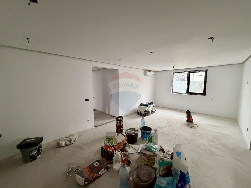 4 room House / Villa for sale