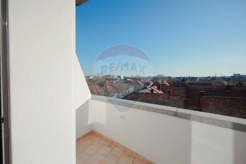 Apartament de vânzare, 2 camere ultracentral, Str. Mihail Kogălniceanu