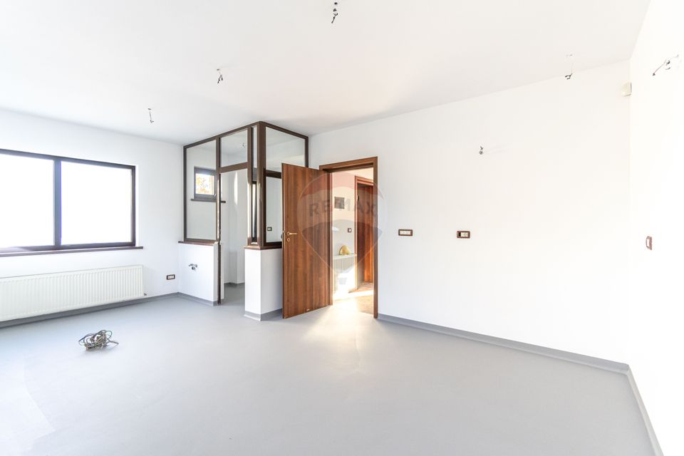 Spațiu de închiriat în Tractorul – 125 mp, renovat