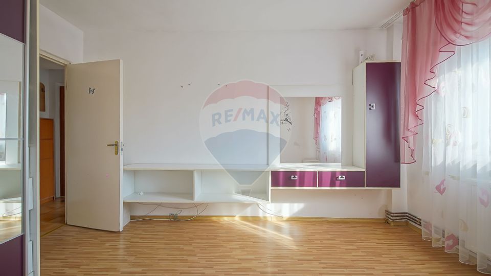 Garsonieră decomandata de renovat – Strada Sitarului, Brașov