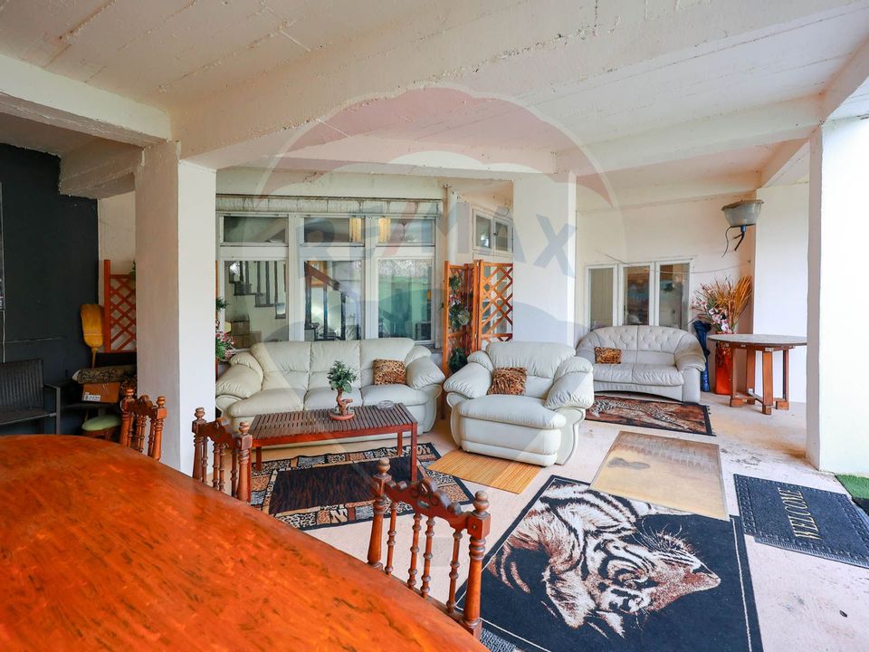 10 room House / Villa for sale, Central area