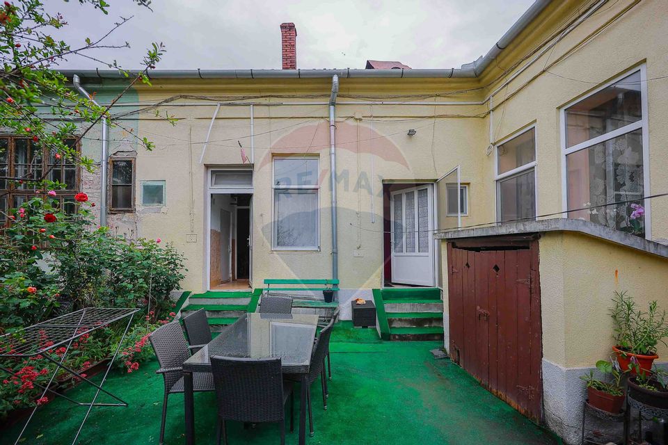 Spațiu ultracentral 171 mp, ideal clinică sau chirii multiple