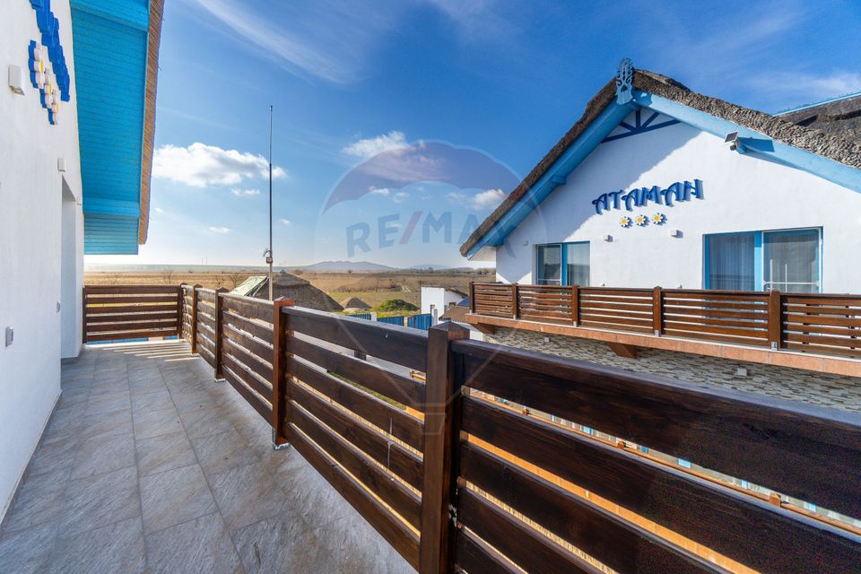 VILA IN MURIGHIOL | IESIRE LA LAC, DELTA DUNARII SI PISCINA | 6 CAMERE