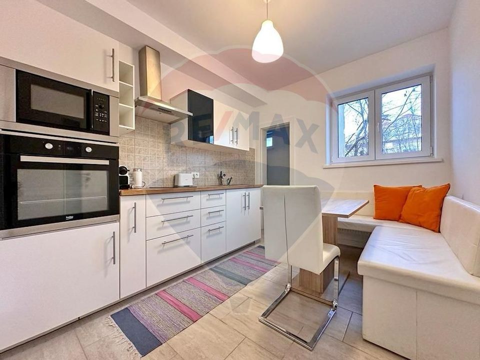 Apartament cu 2 camere de vânzare în zona Dealul Cetatii