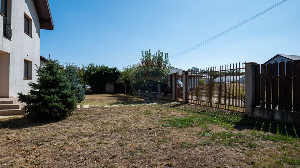 5 room House / Villa for sale