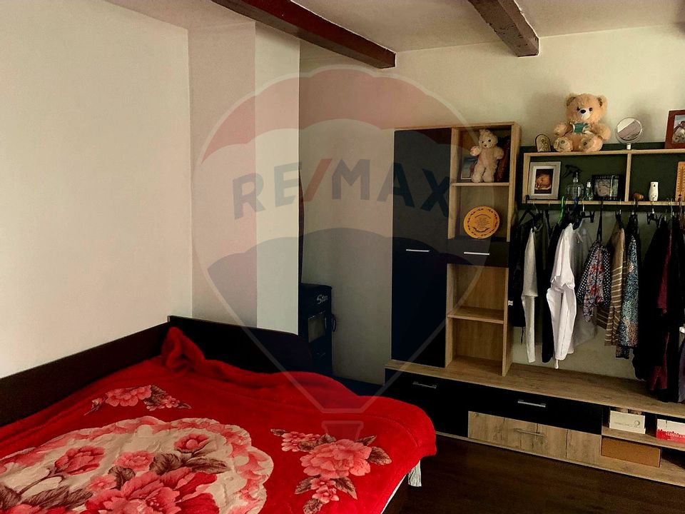 4 room House / Villa for sale