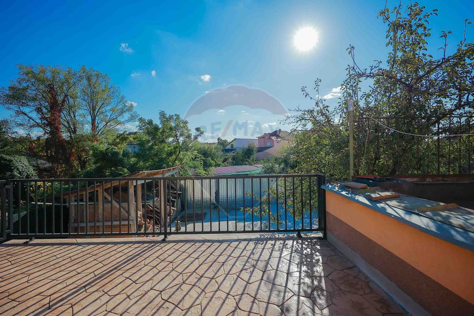 Casă cu 4 camere de vânzare în  zona Dealuri Oradea